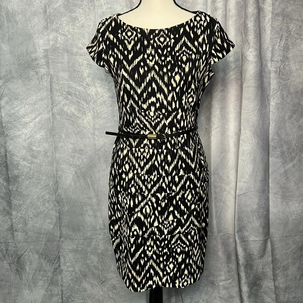 Dressbarn Tan and Black Belted Boatneck Shift Dress - size 8